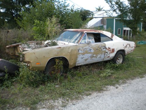 1969  dodge charger rt