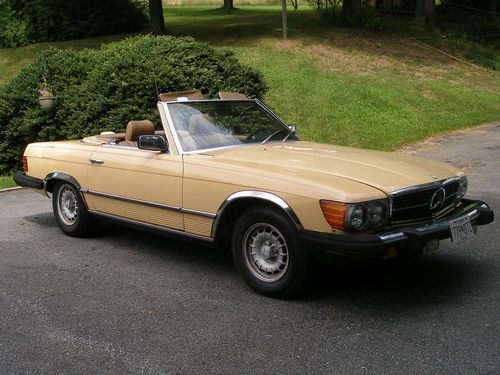 1983 light yellow mercedes benz 380sl convertible w/ removable hard top