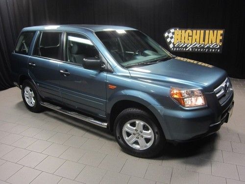 2006 honda pilot lx all-wheel-drive, 244hp v6, 3 seat rows, very clean 1 owner