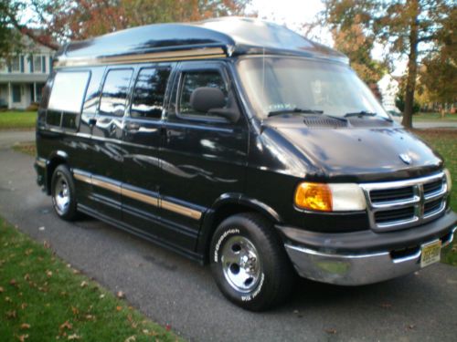 2000 dodge ram 1500 conversion van  3.9l