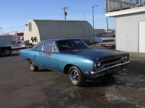 1970 70 plymouth 440 auto roadrunner cheaper then a 426 hemi or 6 pack 4 spd car