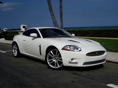 White/tan coupe, only 26k miles, 20's - stone cold stunner!!!
