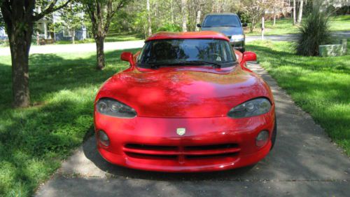 Dodge viper  r/t 10 convertible 10 cyl red 1996 beast