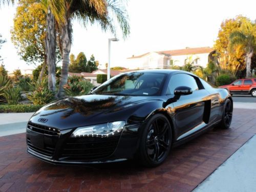 2009 audi r8 carbon fiber edition, 6 speed manual, fully loaded, sounds amazing