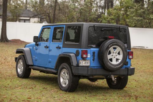 2012 Jeep Wrangler Unlimited Cosmos Blue JKU Auto MOPAR Side Steps Kicker Audio, image 7