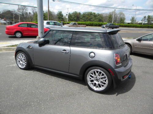 2008 mini cooper s turbo/beauty/excellent condition 6 speed red leather