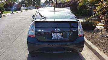 2010 prius lll with leather seats charcoal grey
