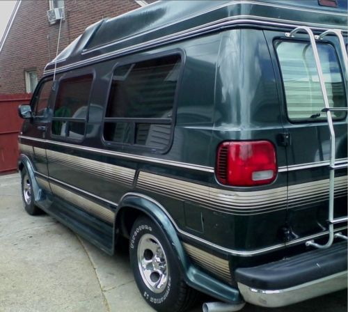 Dodge Ram Trucks >> Buy used 1995 Dodge 2500 SLT Conversion Ram Van in Detroit ... Dodge Ram Trucks >> Buy used 1995 Dodge 2500 SLT Conversion Ram Van in Detroit ...