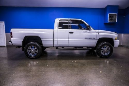 Low miles 81k extended cab running nerf bars bed liner leather pwr locks &amp; wins