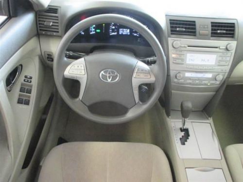 2010 toyota camry hybrid