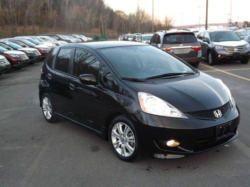 2011 honda fit sport hatchback 4-door 1.5l