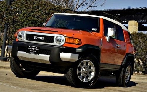 2013 toyota fj cruiser single cd aux jack tow package backup camera 1 owner