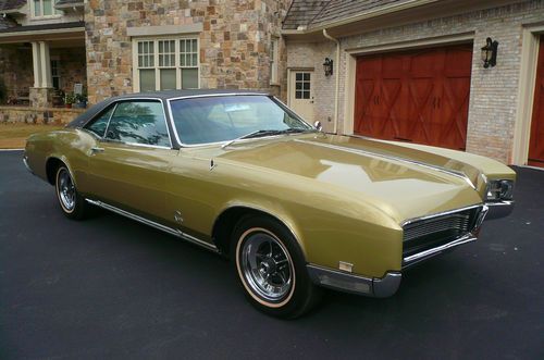 1967 buick riviera, mint condition, 30,000 miles