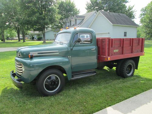 1948 Ford F-4 Flatbed Truck--239 cu. in. flathead V8, 4 Speed--GREAT Condition!!, image 1