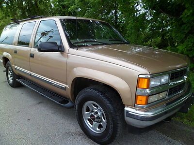 1999 chevrolet suburban1500 4x4 4dr 3rows leather coldair5.7ltr 8cyl highbidwins