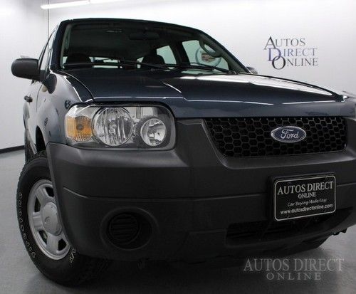 We finance 06 escape xls fwd cd/mp3 stereo low miles keyless entry 1 owner 2.3l