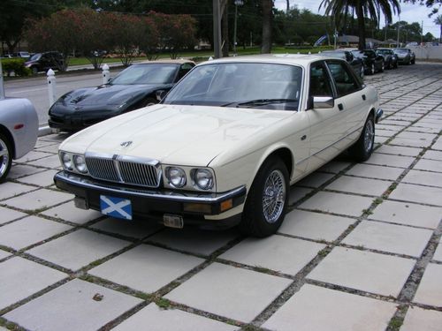 1988 jaguar xj6 base sedan 4-door 3.6l