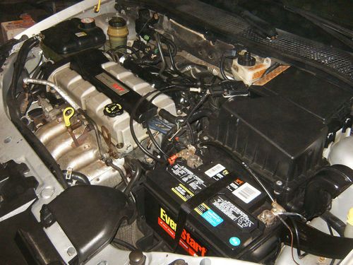 2004 ford focus svt hatchback 5-door 2.0l