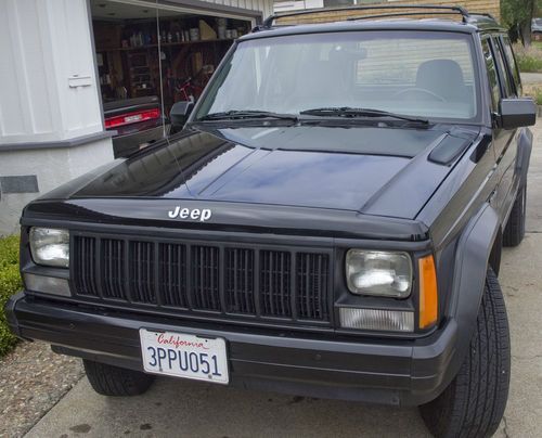 1996 jeep cherokee se sport utility 4-door 4.0l one owner well maintained