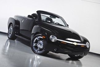 2005 chevrolet ssr ls2 premium! all options! low miles auto htd seats! must see!
