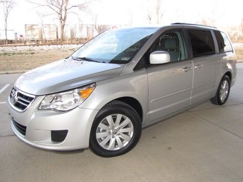 2012 volkswagen routan sel premium navigation rear dvd system  warranty