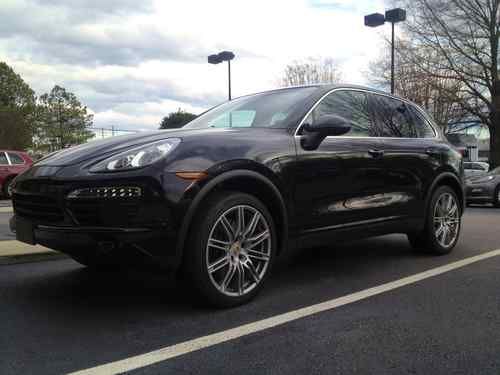 2012 porsche cayenne, well optioned, 21 inch sport edition wheel, black, v6