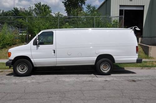 2007 ford e-350 cargo van 5.4l v-8 w/ cage divider; nice condition 182k miles