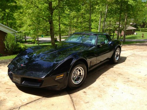 Beautiful and very clean black 1981 corvette with oyster leather interior