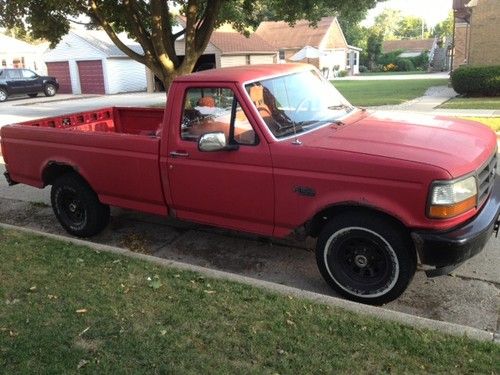 Red ford 92 f150 truck long bed, manual, cap,155k miles, 2 door,  good runner