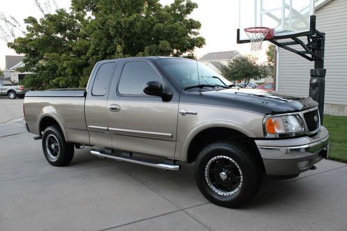2003 ford f-150 xlt extended cab pickup 4-door 5.4l