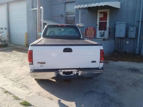 2002 ford f-150 xl standard cab pickup 2-door 4.2l