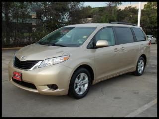 11 toyota sienna le v6 bluetooth 3rd row alloys traction side airbags certified