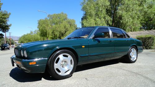 1996 jaguar xjr. one owner ca car with only 57400 miles british racing green!