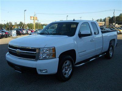 We finance! ltz extended cab 4x4 leather roof bose heated seats carfax certified
