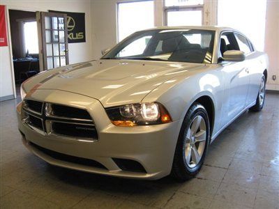2012 dodge charger like new factory warranty cd/aux/usb/ipod keyless $18,995