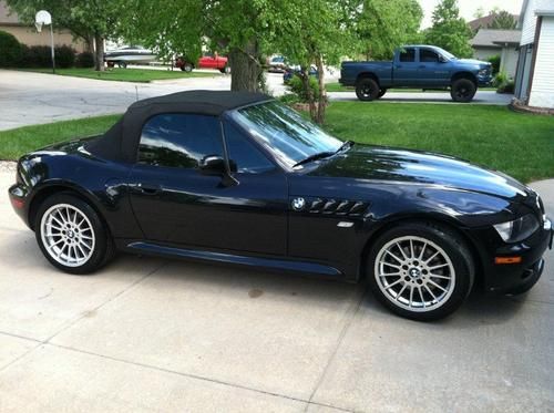 2001 bmw z3 3.0 with m package &amp; only 44k miles!!! no reserve!!!