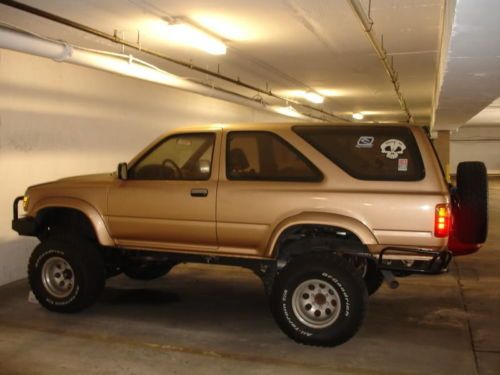 Rare toyota 4runner 2 door with v* conversion