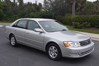 2002 toyota avalon xl silver v6 auto  1-owner, runs and looks  great no reserve