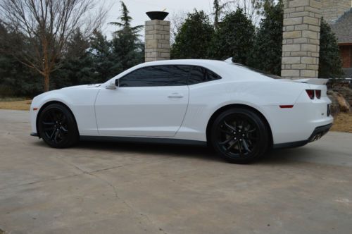 2013 Chevrolet Camaro ZL1 AUTOMATIC Coupe 2-Door 6.2L Mint Condition HUD Sunroof, US $49,995.00, image 1