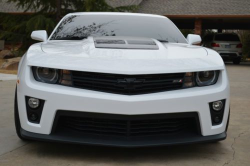 2013 Chevrolet Camaro ZL1 AUTOMATIC Coupe 2-Door 6.2L Mint Condition HUD Sunroof, US $49,995.00, image 8