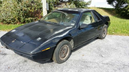 1984 pontiac fiero 2m4 black all original loaded 5 speed