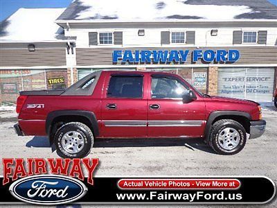 Low miles, 4x4, loaded, bedliner, heated leather, clean carfax, non-smoker!