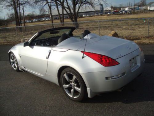 Nissan 350z conrtbl salvage rebuildable repairable wrecked project damaged fixer