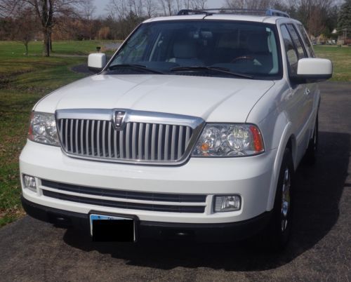 2006 lincoln navigator 5.4l v8 auto leather dvd tow pkg 4x4 suv white