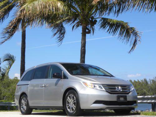 2012 honda odyssey ex-l loaded! navigation htd seats 3rd row only 25k miles