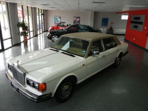 1983 rolls-royce silver spur only 22k miles clean carfax! call now!!