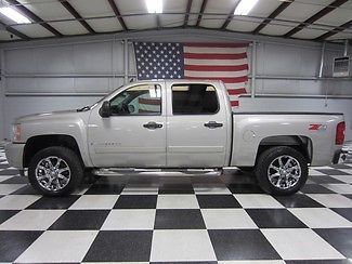 1 owner crew cab 5.3l low miles financing chrome 20&#039;s extra&#039;s rare cloth clean!