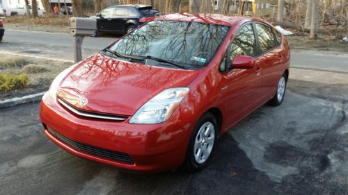 2006 toyota prius only 89k miles one owner car - garaged - like new must see