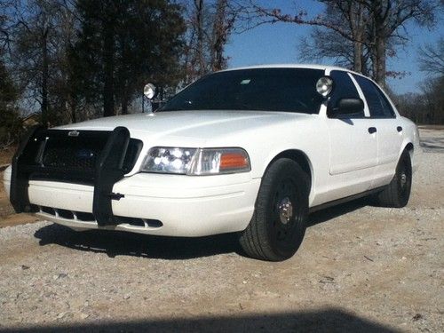 2006 ford crown victoria police interceptor (only 110k miles)