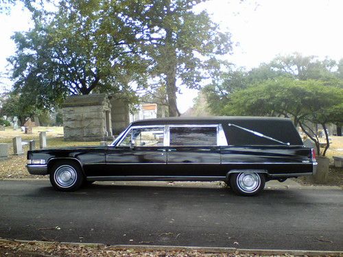1969 limo hearse (ultimate party hearse)